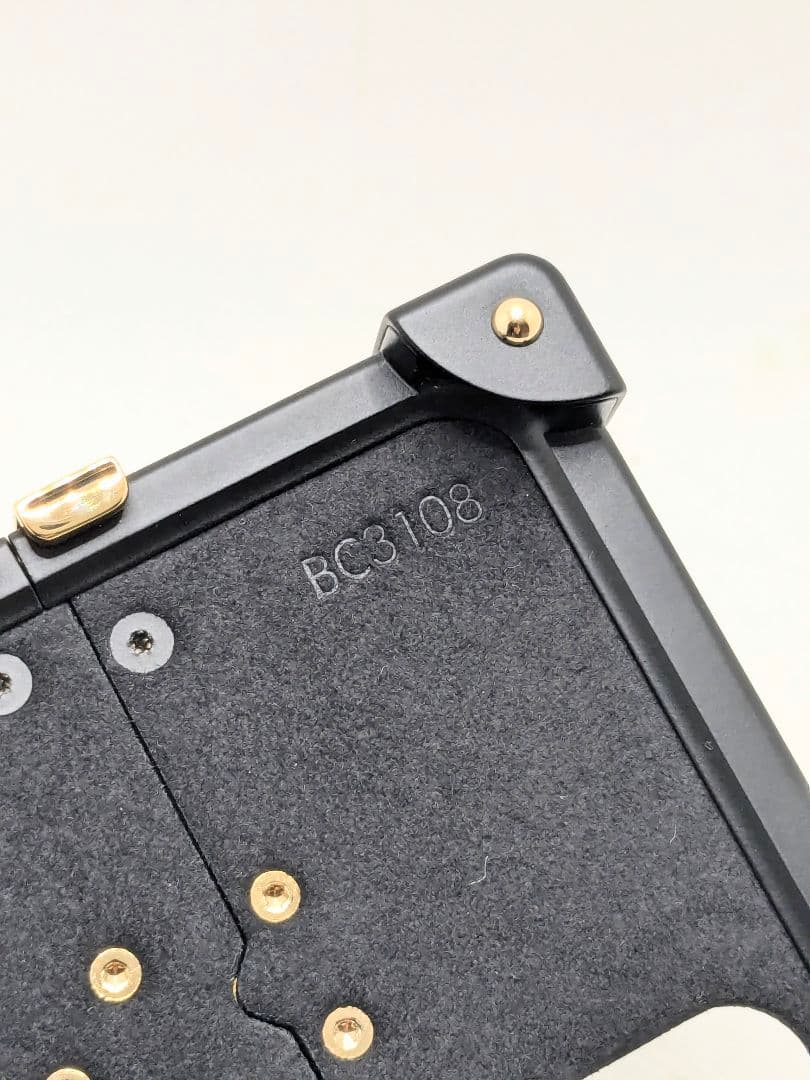 ✨極美品✨ヴィトン モノグラム アイトランク ライト iPhoneX用ケース