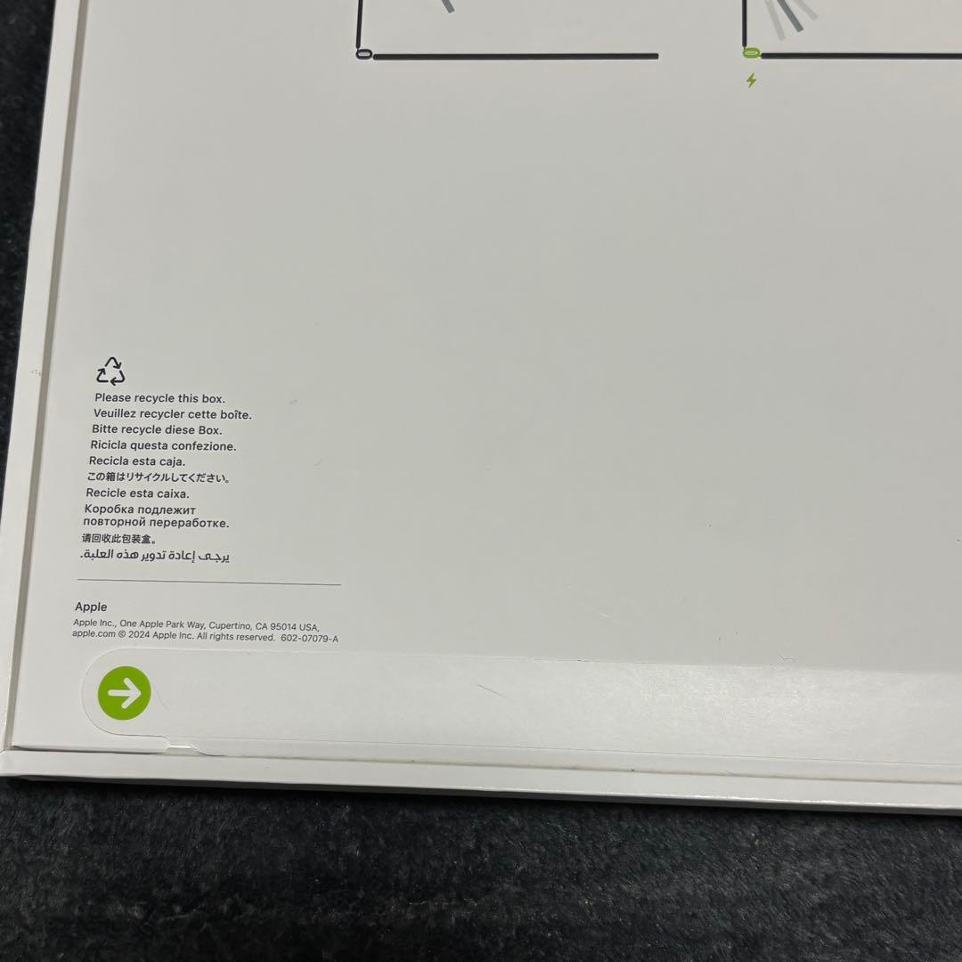 新品未開封 iPad Pro 13 M4 Magic Keyboard 日本語