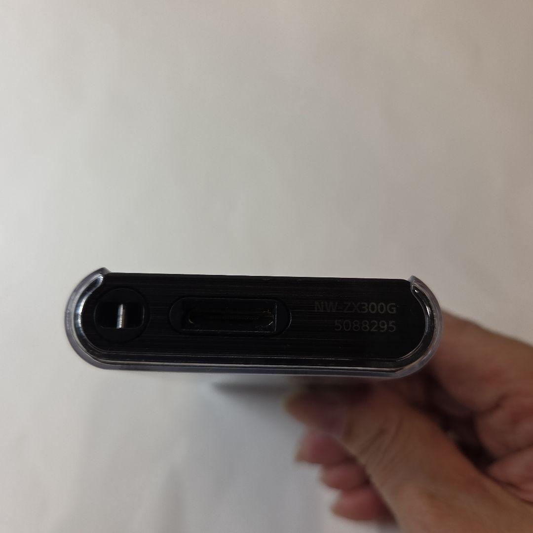 SONY Walkman NW-ZX300【128GB】　ブラック