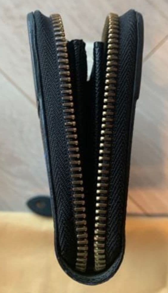 LOUIS VUITTON　モノグラム　アイコニックブルー　限定品　ジッピー　長