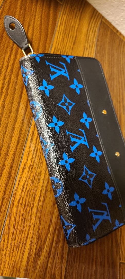 LOUIS VUITTON　モノグラム　アイコニックブルー　限定品　ジッピー　長