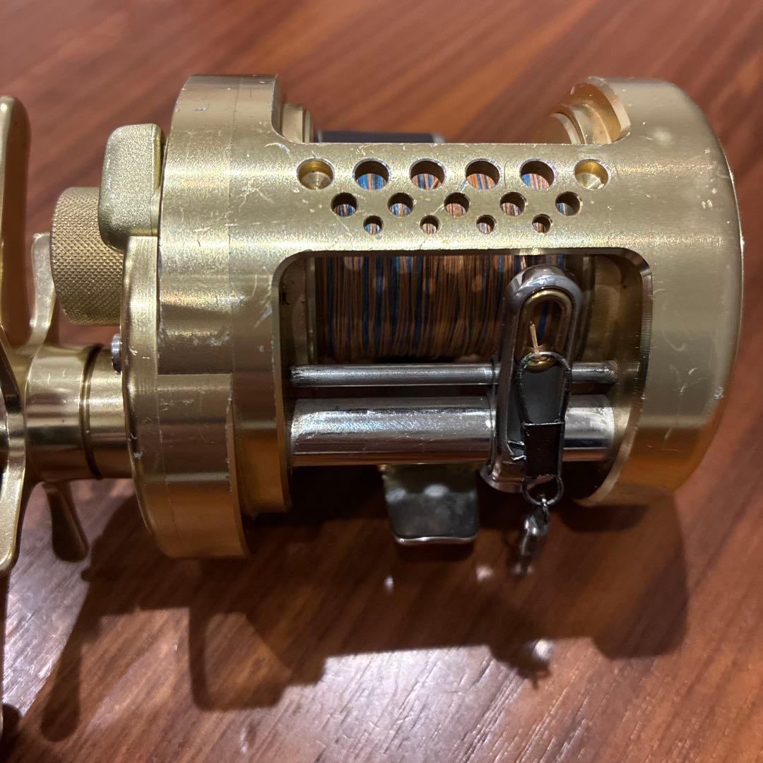 CALCUTTA CONQUEST 400 ゴールド 中古品 お値段下げ