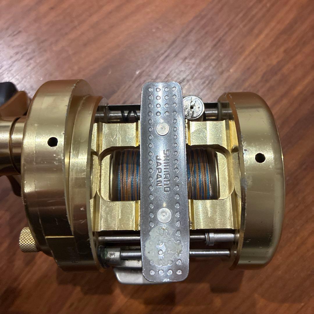 CALCUTTA CONQUEST 400 ゴールド 中古品 お値段下げ