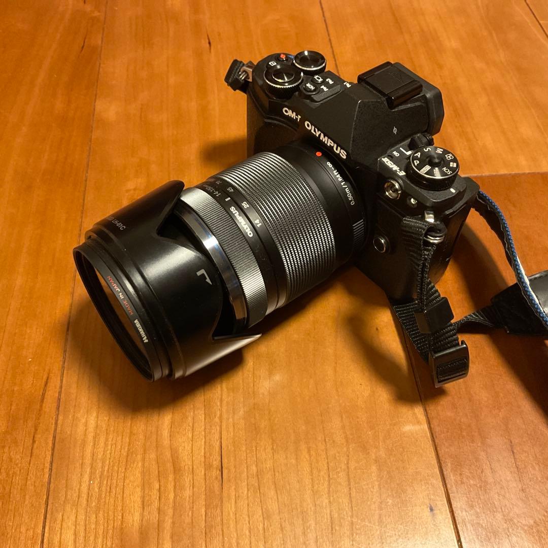 デジタルカメラ Olympus OM-D E-M5 MarkII 14-150mm