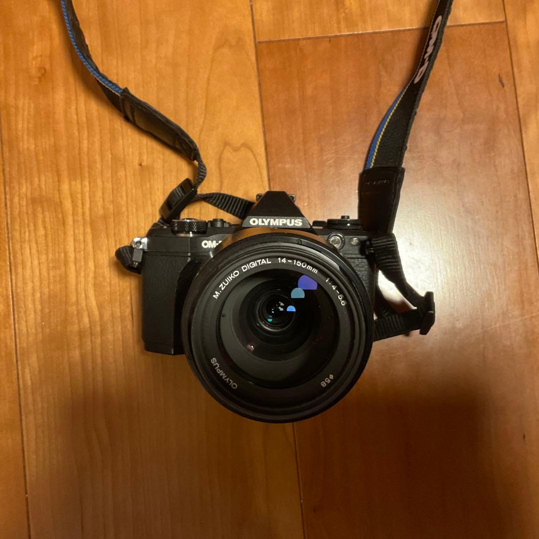 デジタルカメラ Olympus OM-D E-M5 MarkII 14-150mm
