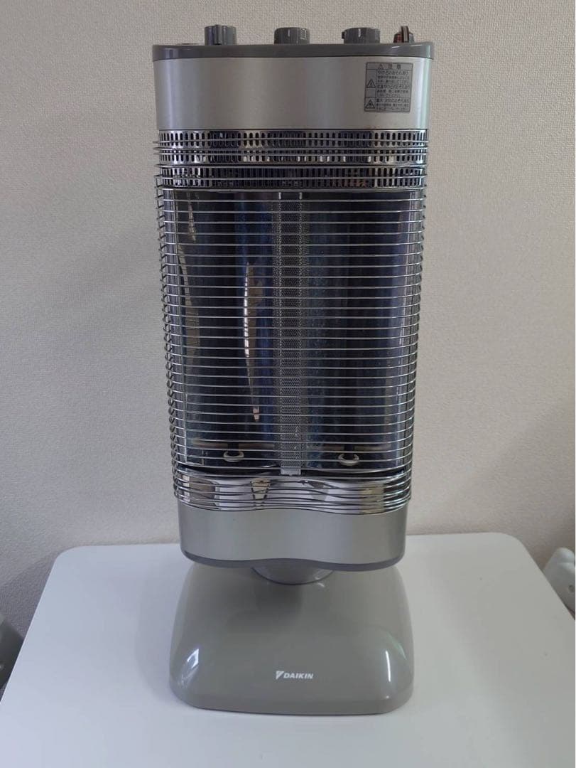 CERAMHEAT 電気ヒーター 1100W グレー