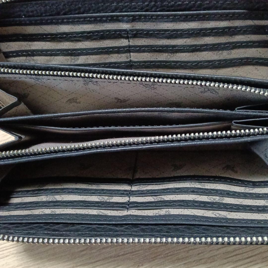 ヴィヴィアンウエストウッド長財布