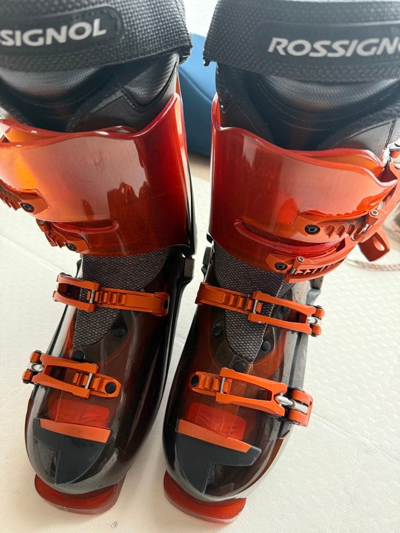 A*L様 ロシニョール スキーブーツ　27.5cm 黒 オレンジ