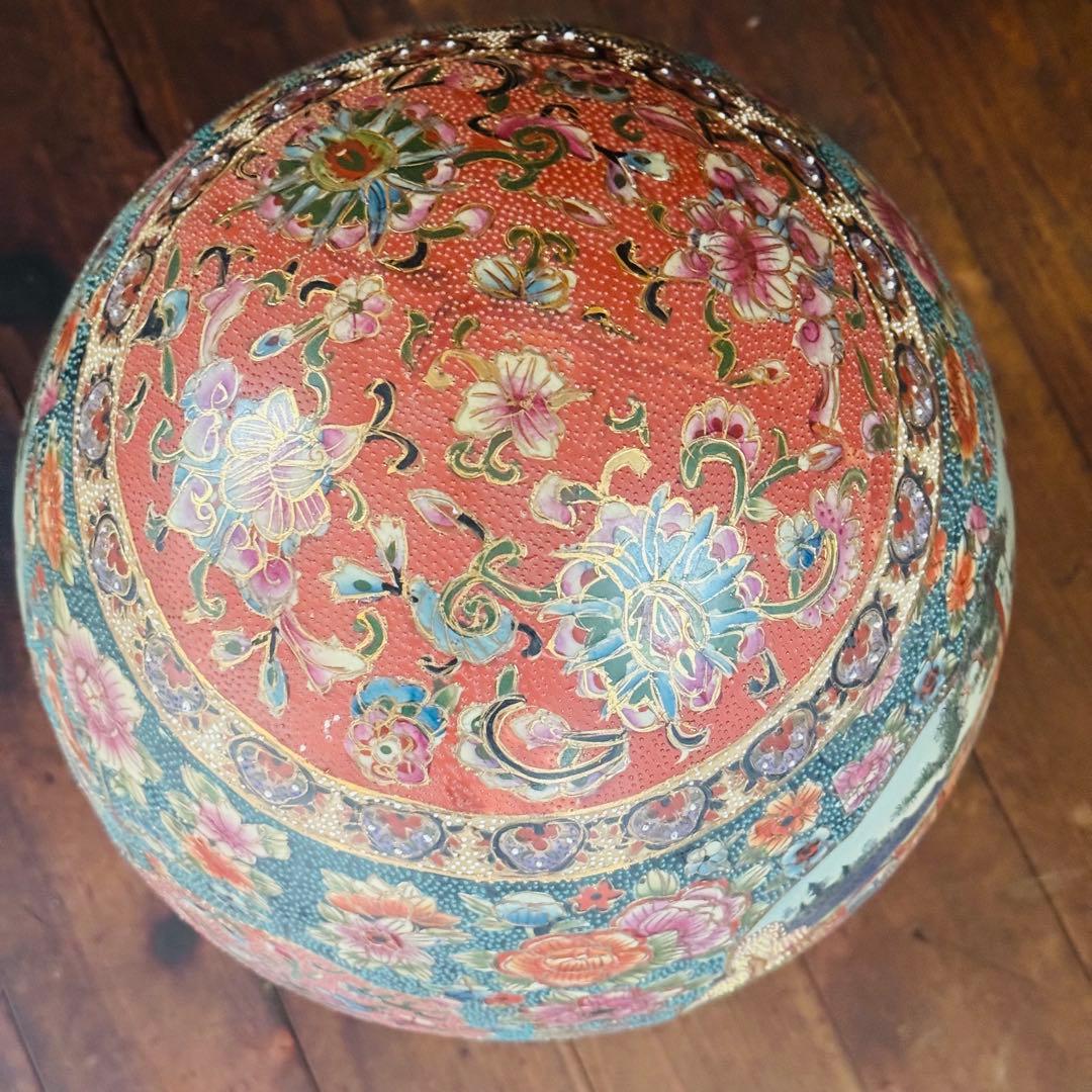 輸出薩摩　豪華絢爛　薩摩焼　金襴手遊女図 卵型置物 床飾物 古美術品