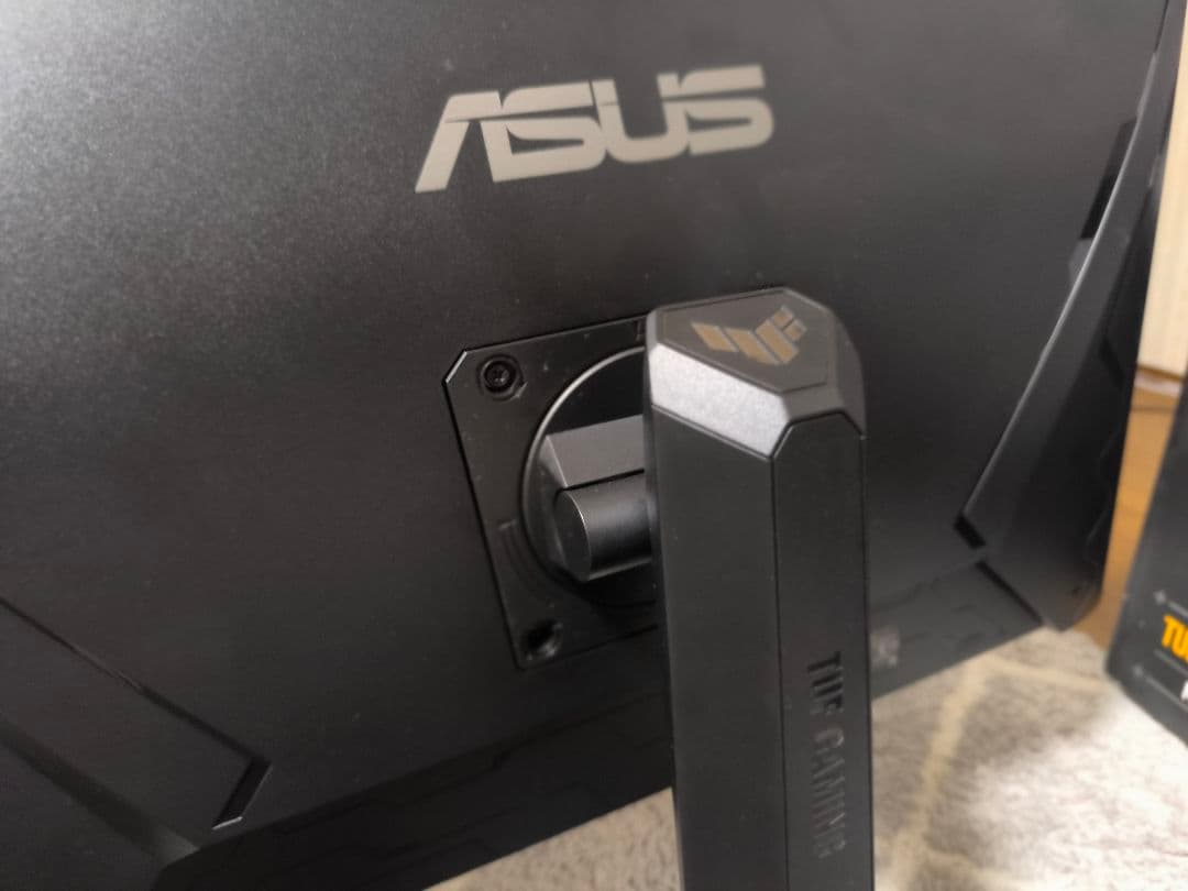 ASUS 4K 144Hz 1ms 28型ゲーミングモニター VG28UQL1A