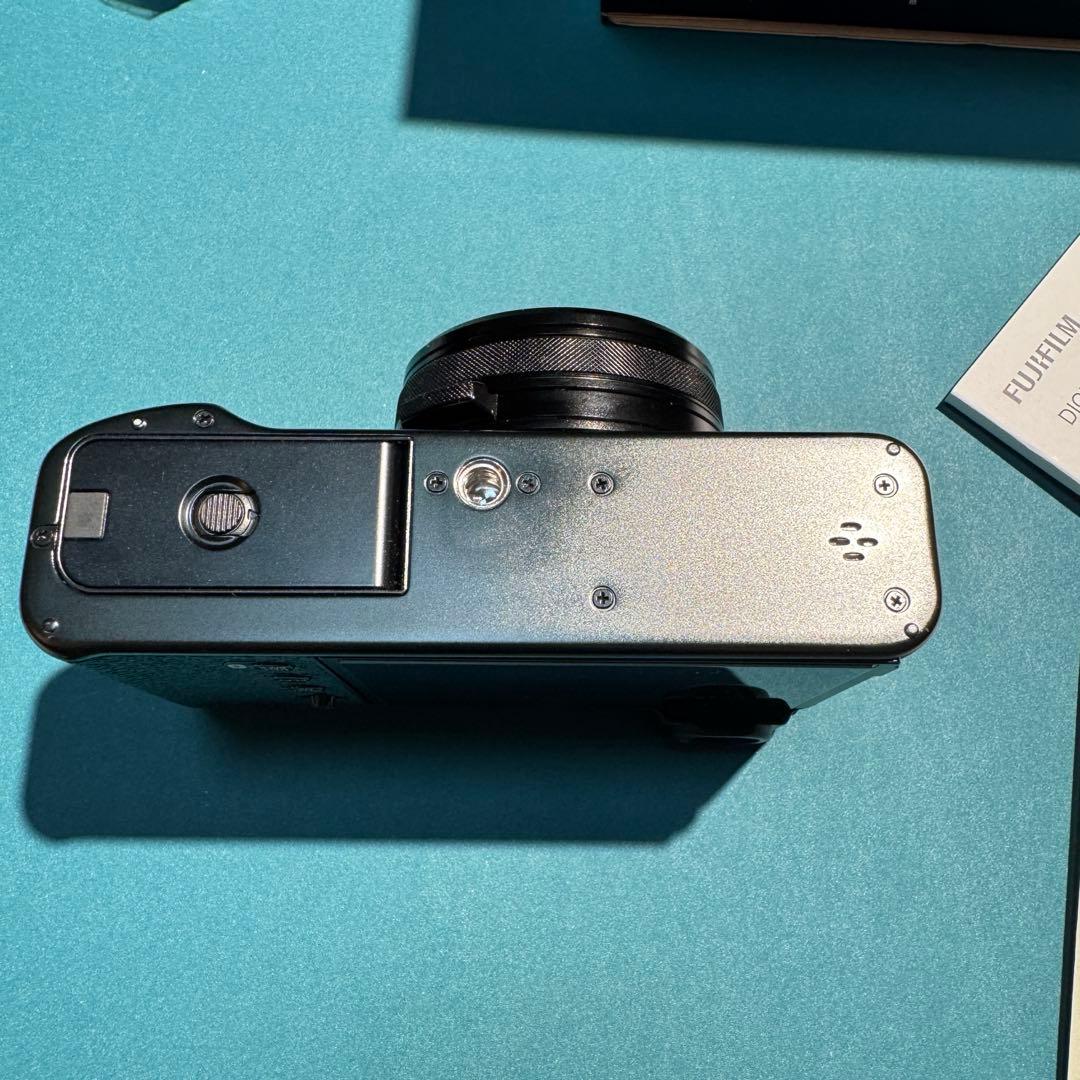 2026年1月購入　X100VI BLACK 日英版　FUJIFILM