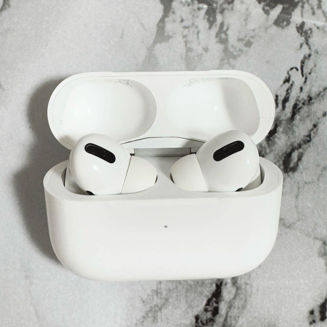 美品✨正規品 AirPods Pro 第一世代