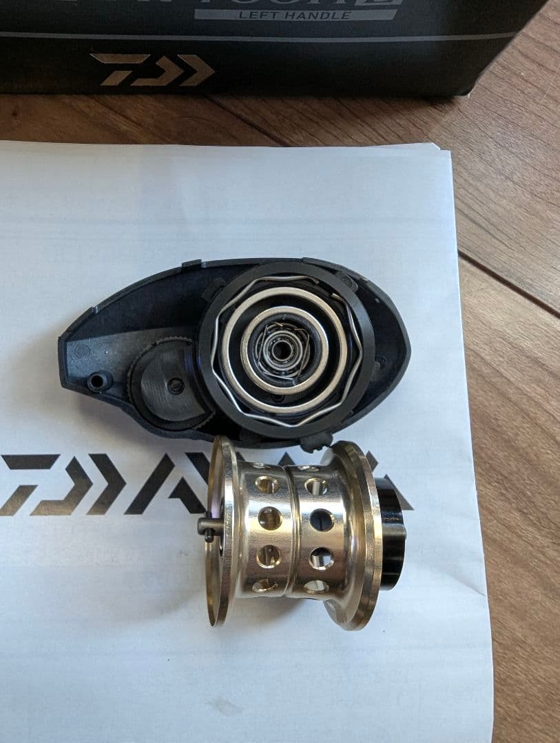 週末値下げDAIWA スティーズ　CT SV TW 700H　KTFスプール