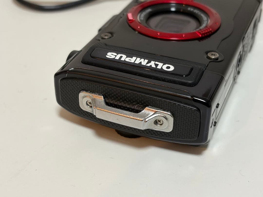 オリンパス　デジタルカメラ　TG-2 Tough 防水　対衝撃　防塵