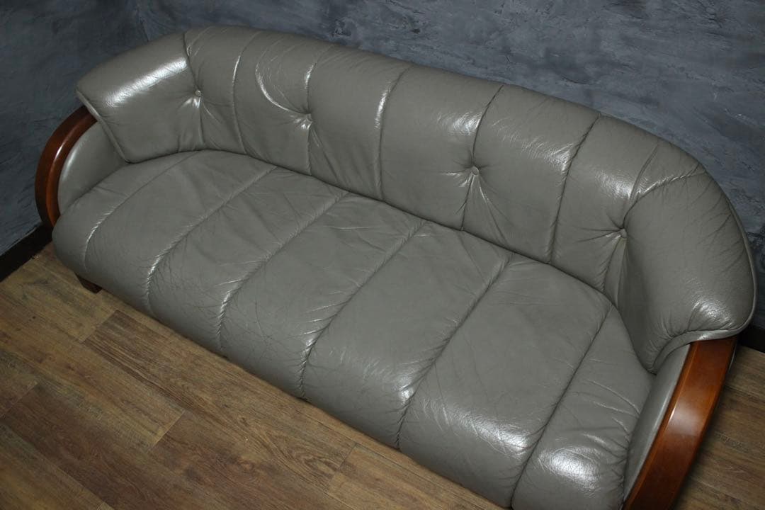 首都圏送無料〜オールドカラー&デザイン　本革　オーク肘掛け　3人掛け　美　ソファ