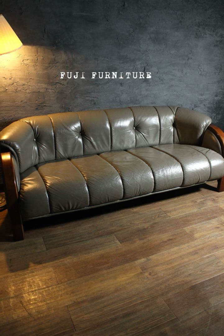 首都圏送無料〜オールドカラー&デザイン　本革　オーク肘掛け　3人掛け　美　ソファ