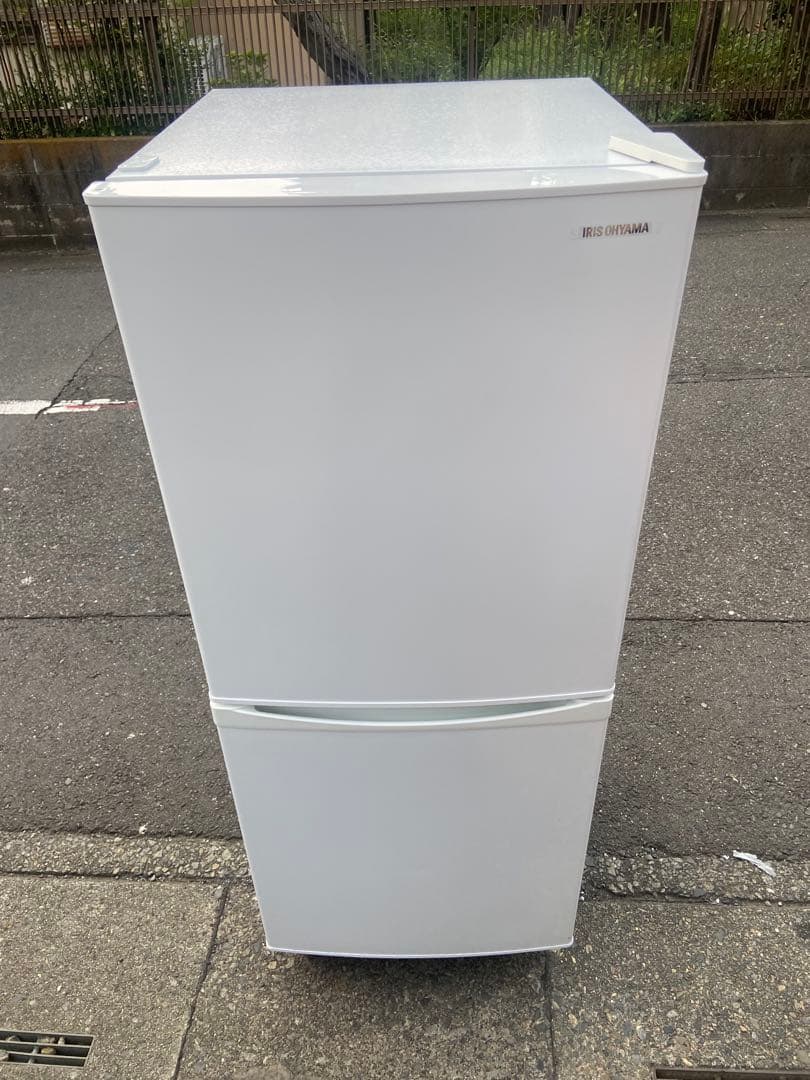 I698美品 2020年製 IRIS OHYAM 142L 冷蔵庫 ホワイト