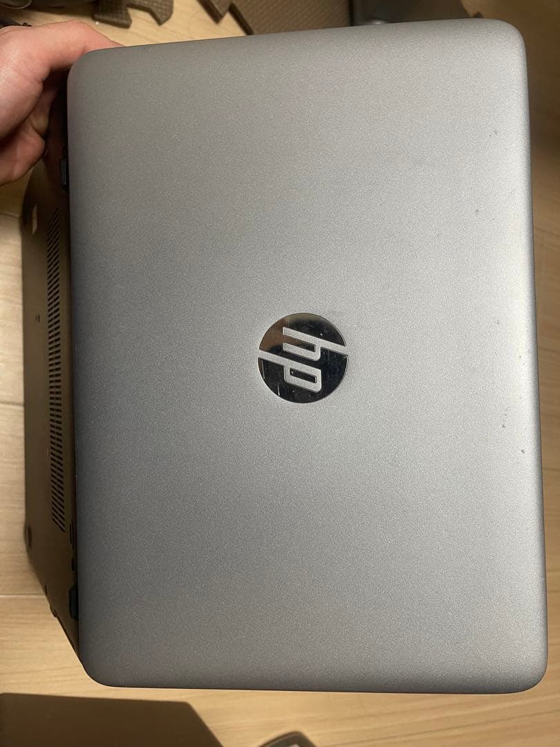 HP ノートPC シルバー ステッカー付き