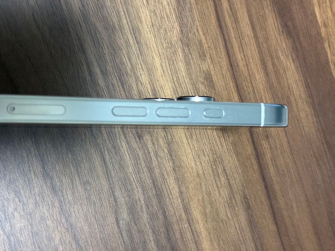 スマートフォン本体 J