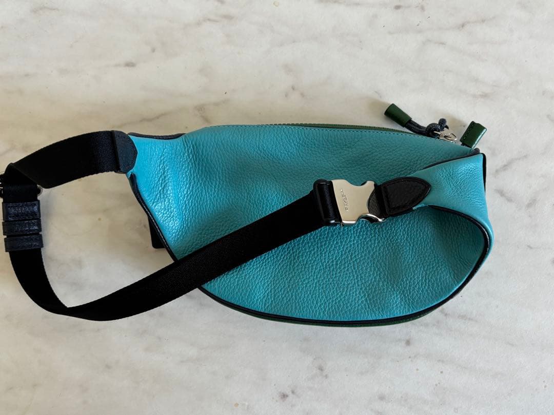 COACH ディズニーコラボ ミッキーマウス ボディバッグ