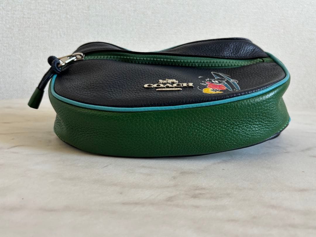 COACH ディズニーコラボ ミッキーマウス ボディバッグ