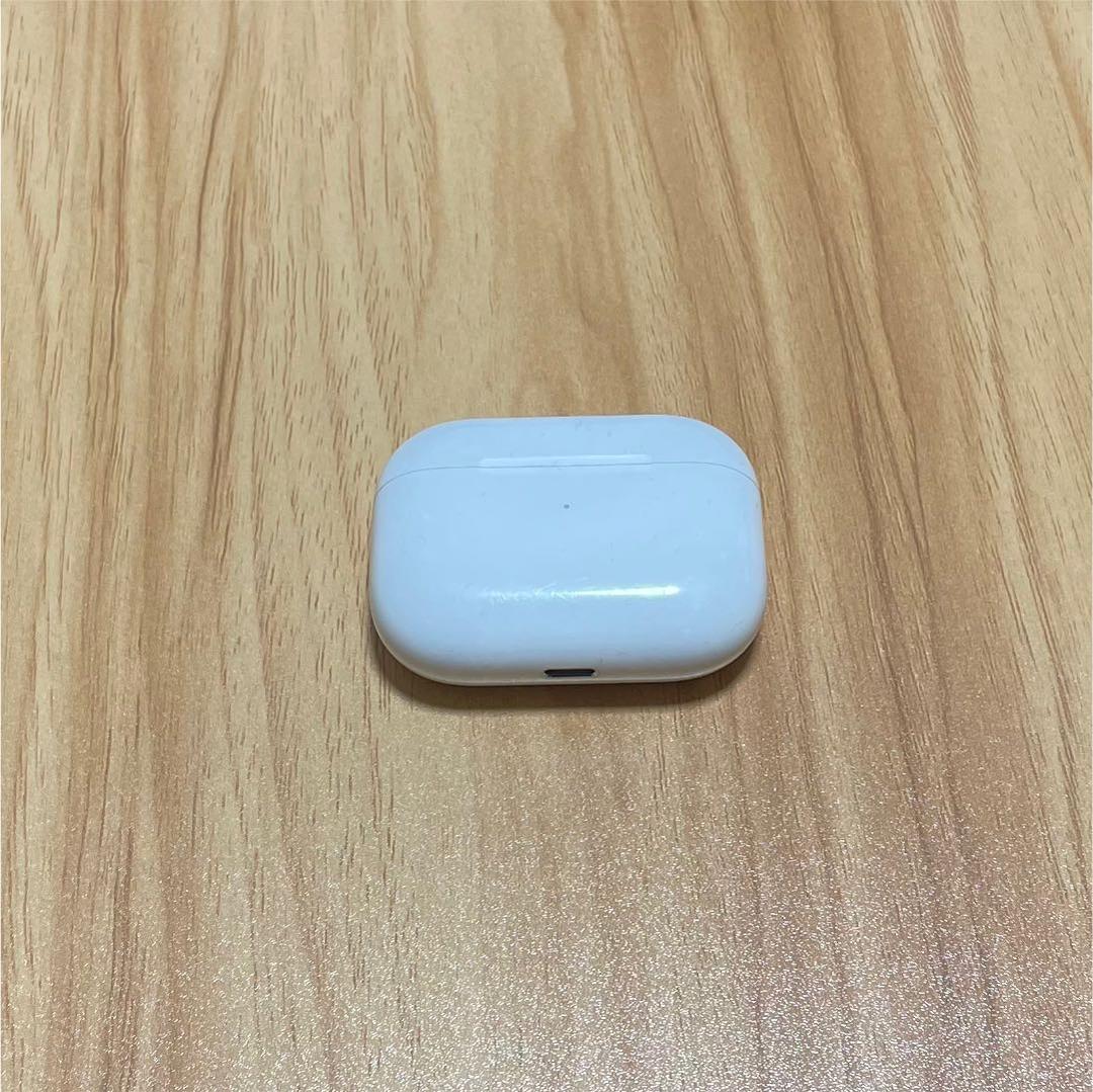 Apple AirPods Pro ⚠️ペアリング・ワイヤレス充電できません⚠️