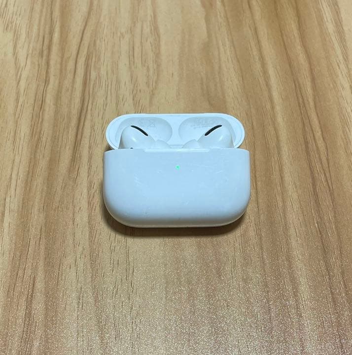 Apple AirPods Pro ⚠️ペアリング・ワイヤレス充電できません⚠️