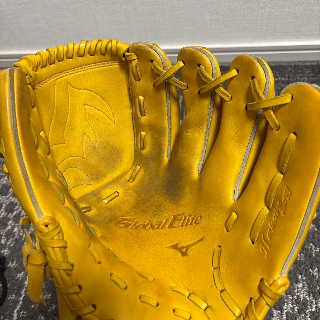 ミズノ　グローバルエリート　投手用グローブ