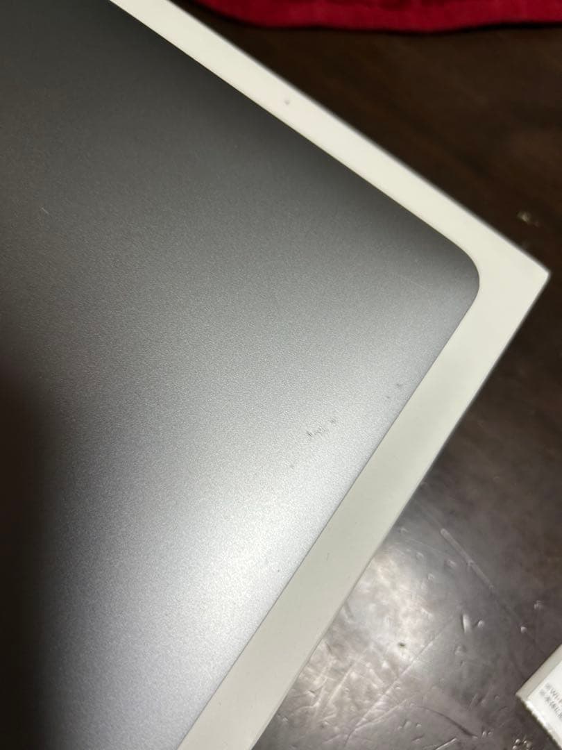 Apple MacBook Pro13インチスペースグレーM22022