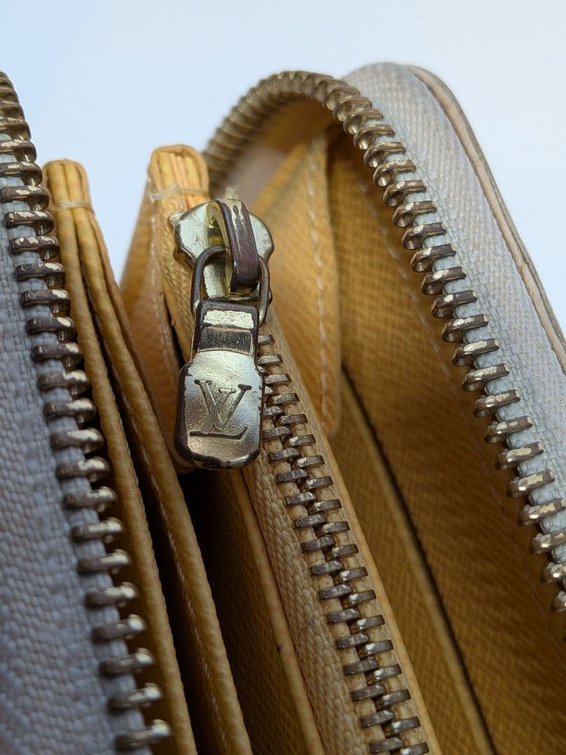 LOUIS VUITTON 気球デザイン 長財布