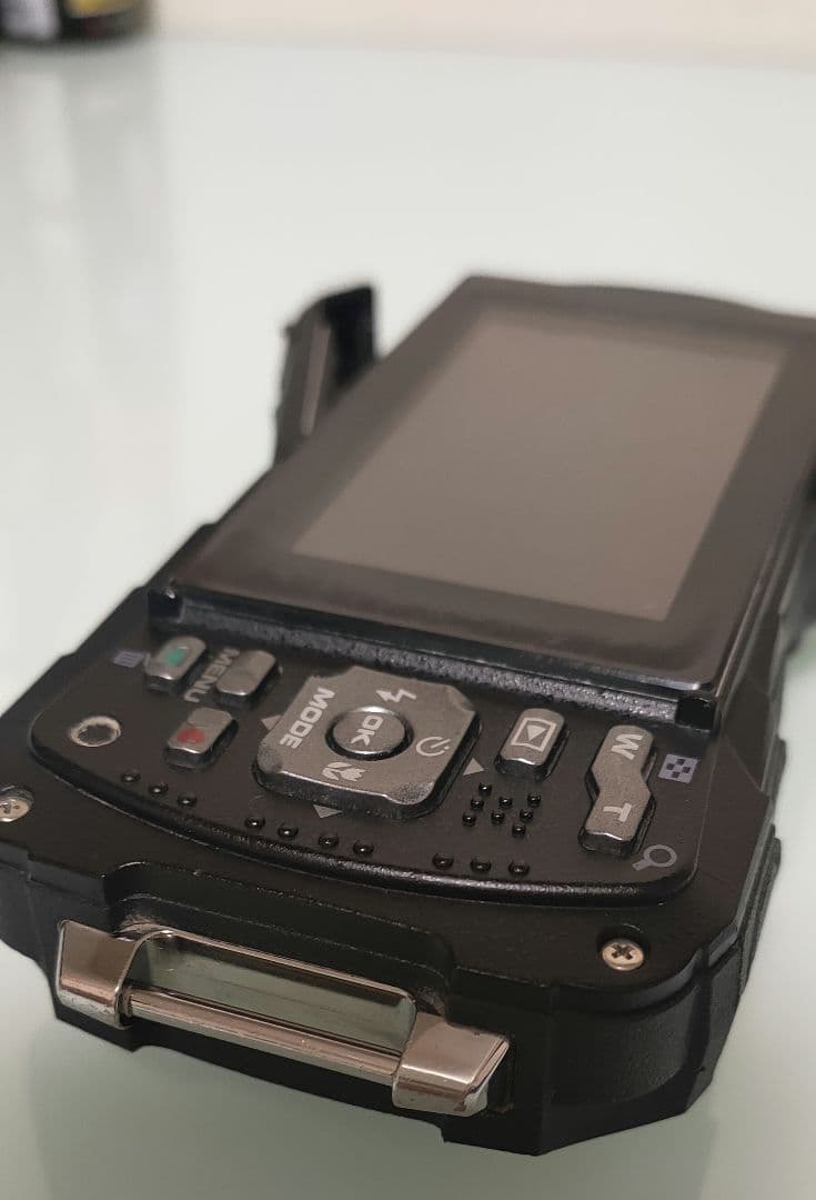 ★RICOHリコーWG-80防水・耐衝撃デジタルカメラ中古品