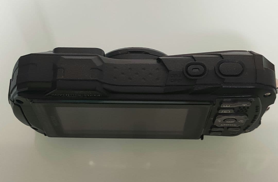 ★RICOHリコーWG-80防水・耐衝撃デジタルカメラ中古品