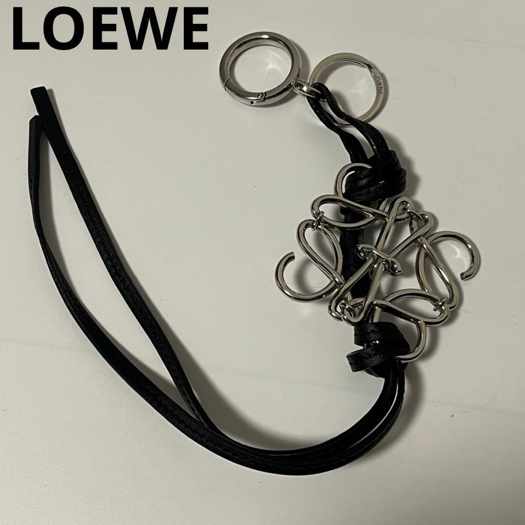 ✨未使用級✨　LOEWE チャーム　キーホルダー　アナグラム　レザー　　黒
