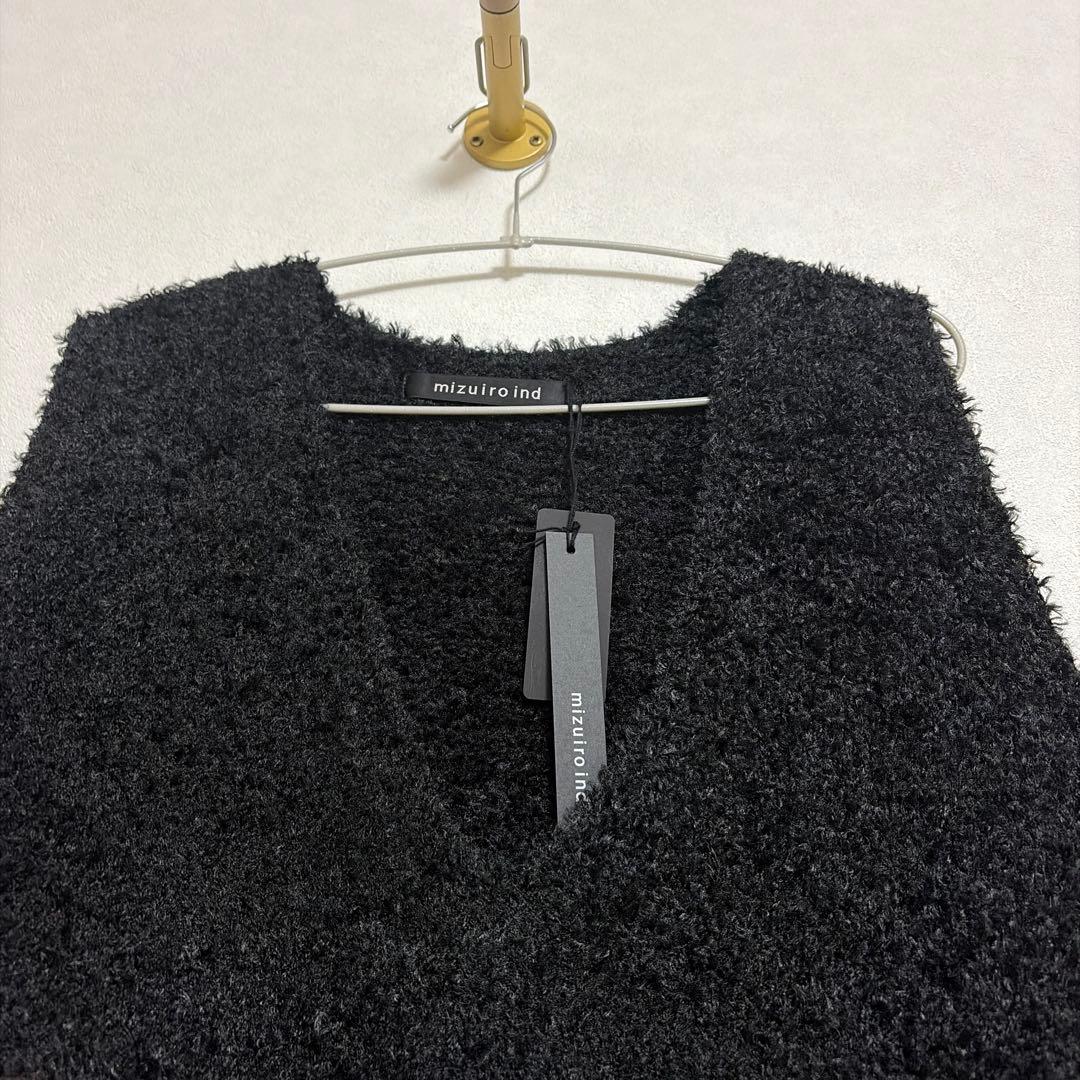【新品タグ】mizuiro ind ミズイロインド 黒 へアリーVネックベスト