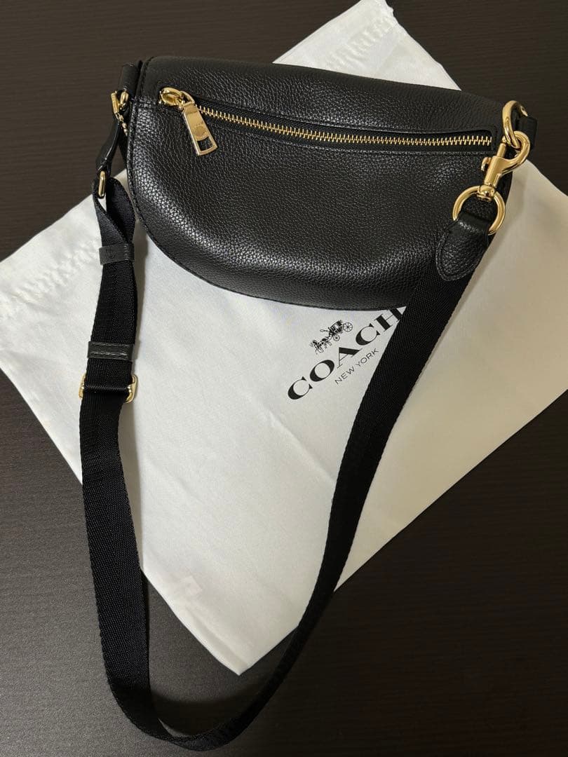 最終値下げ表示【コーチ】ボディバッグ(カスタマイズあり)