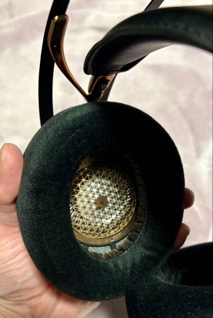 ヘッドホン Meze Audio 109 Pro