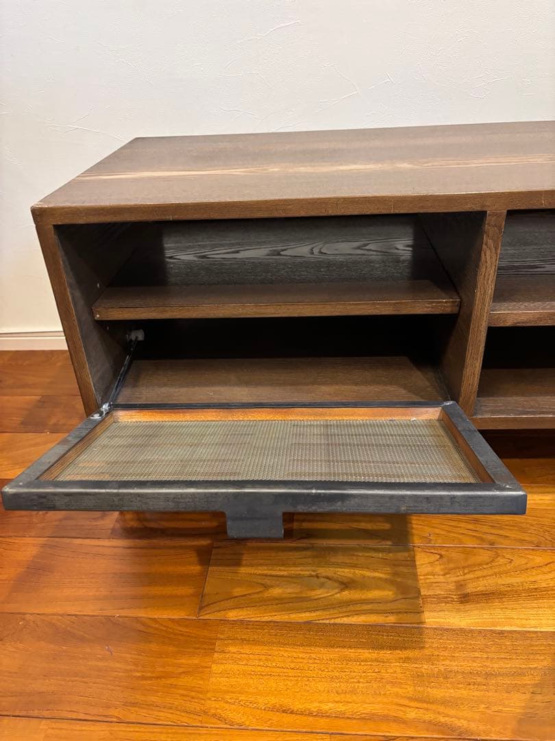 ジャーナルスタンダードテレビボード