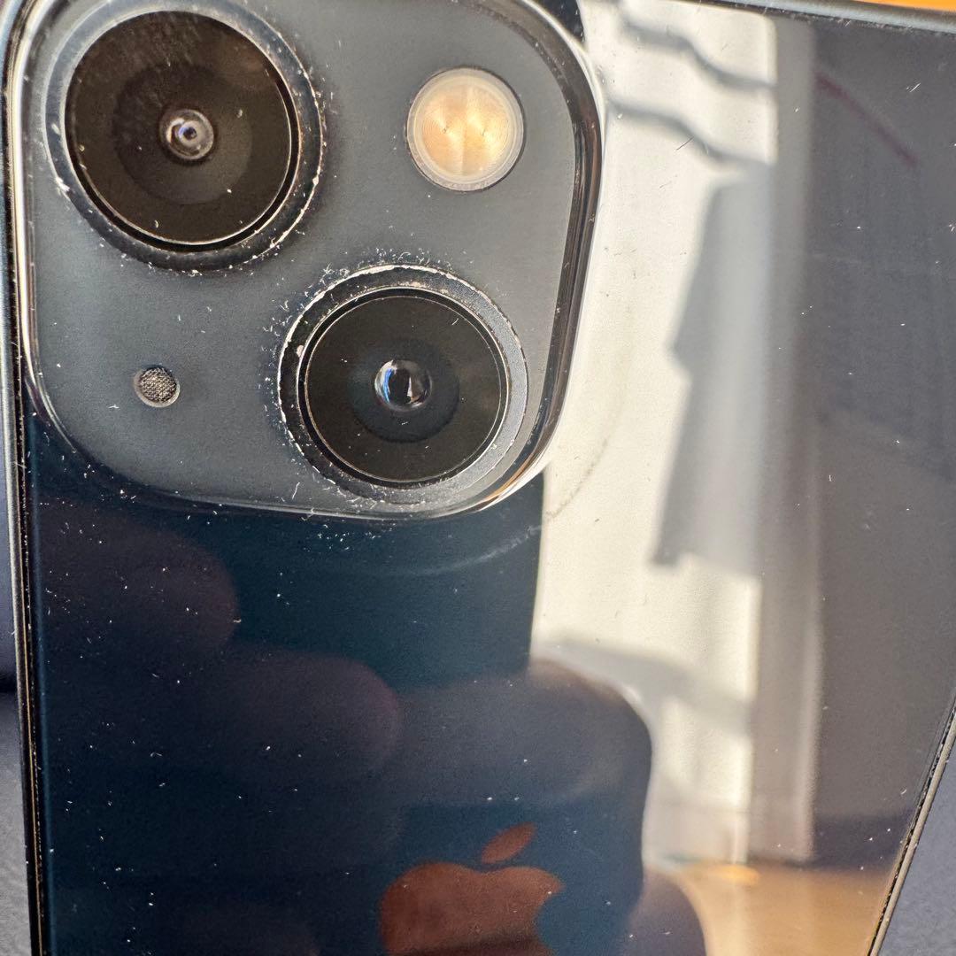 iPhone 13 mini、ミッドナイト、バッテリー最大容量100%