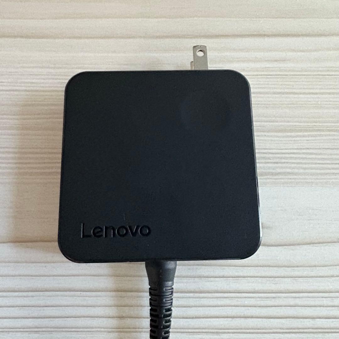 Lenovo 320S-13IKB レノボ　ノートパソコン　ゴールド