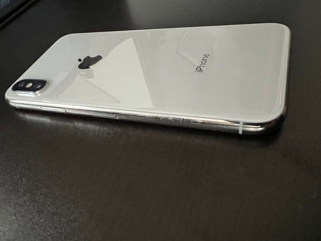 iPhone X 本体 充電器付属