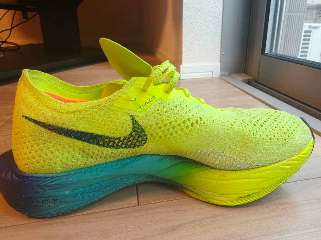 Nikeヴェイパーフライ3 28㎝