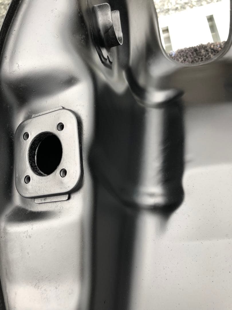 ゼファー400 ゼファーχ ガソリンタンク　ラップ塗装