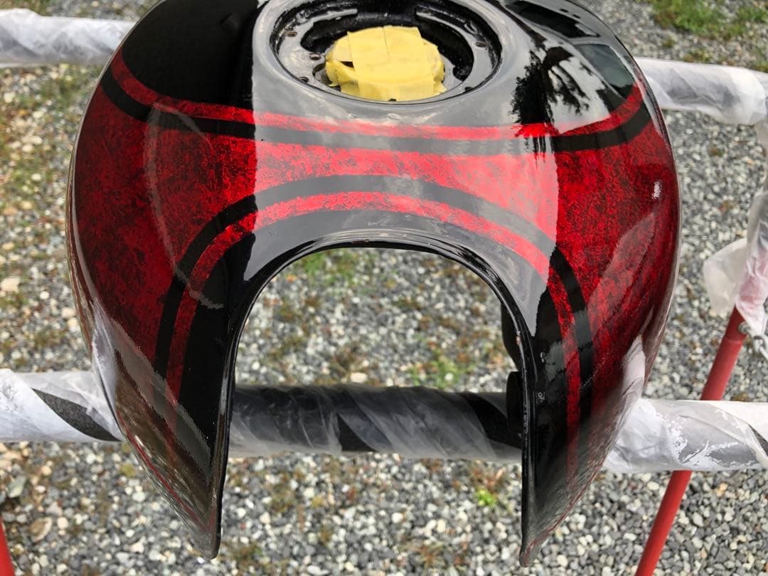 ゼファー400 ゼファーχ ガソリンタンク　ラップ塗装