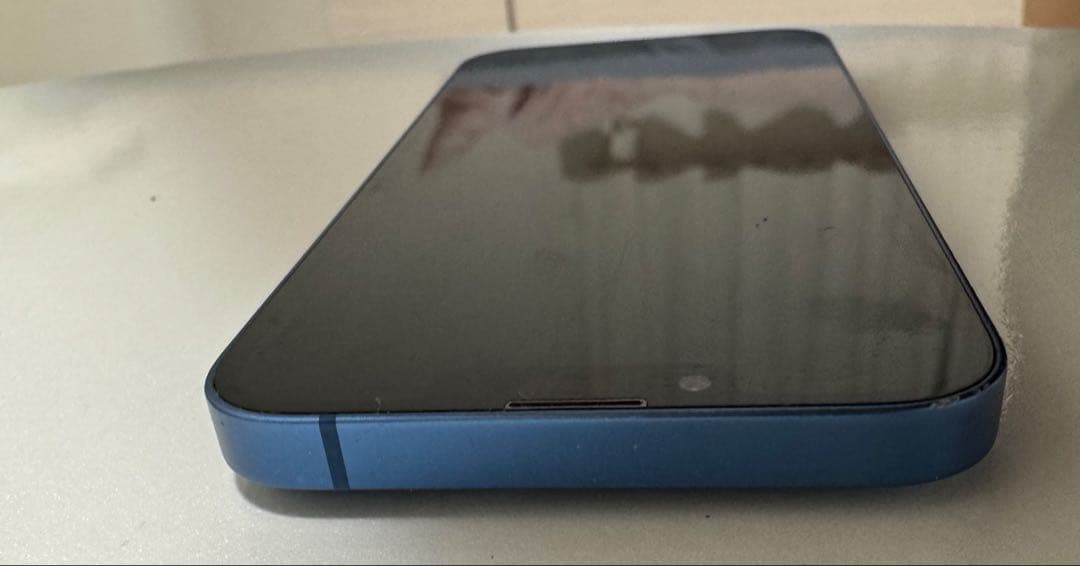 携帯電話本体 iPhone13 256GB