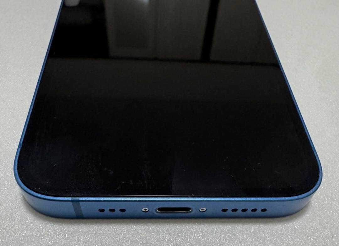 携帯電話本体 iPhone13 256GB