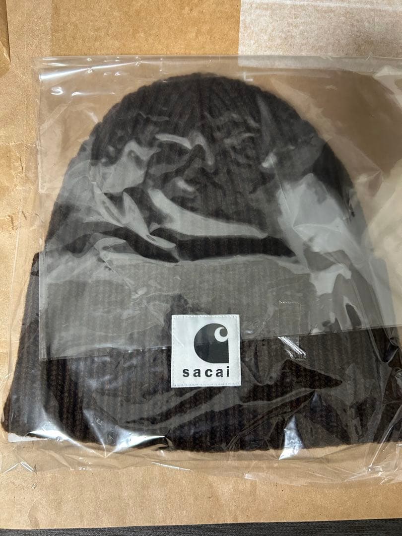 サカイ カーハートsacai ブラウン ビーニー ニット帽