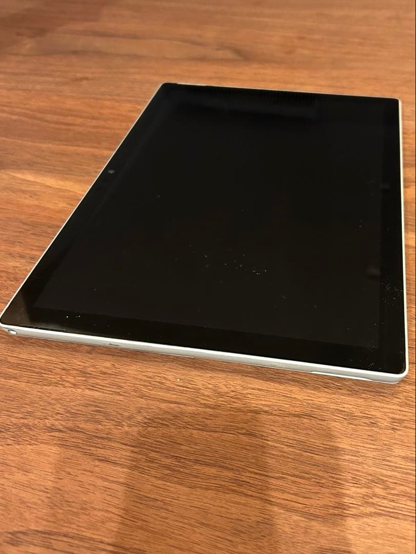 Surface Pro (第５世代)