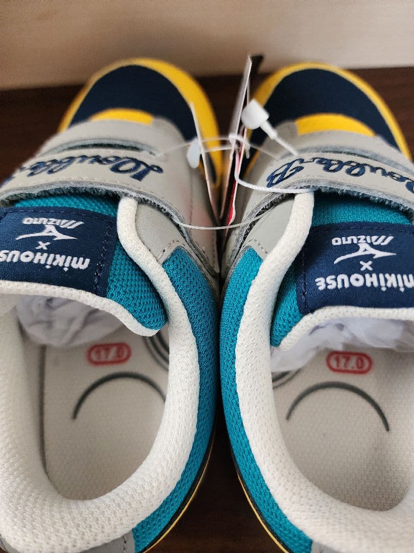 ミキハウスダブルビー×ミズノ　コラボスニーカー　17cm　定価19,800円