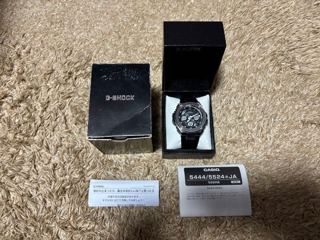 美品　CASIO GST-W110-1AJF CASIO 電波ソーラー