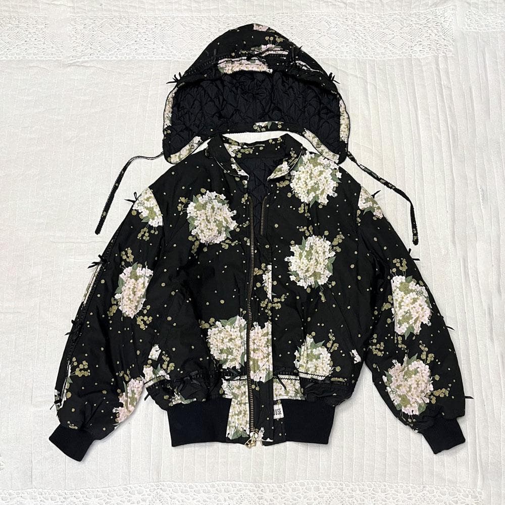 美品 ピンクハウス キルティング フード ブルゾン ブーケ ピコフリル リボン